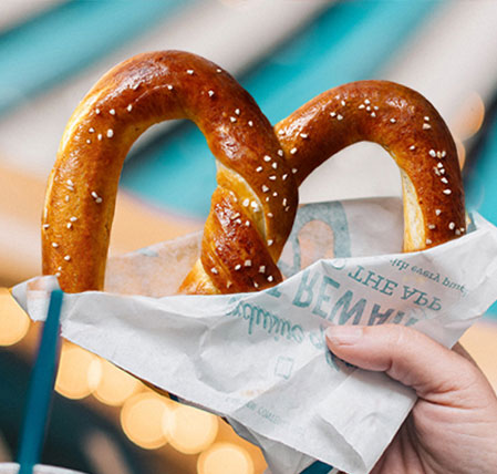 _2018-12-08_10_46_Auntie Anne Pretzel.jpg